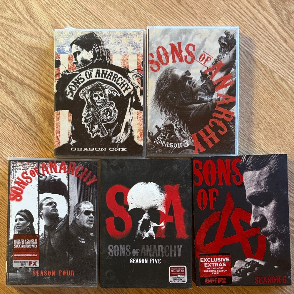 Sons of Anarchy DVD Collection MISSING SEASON 2